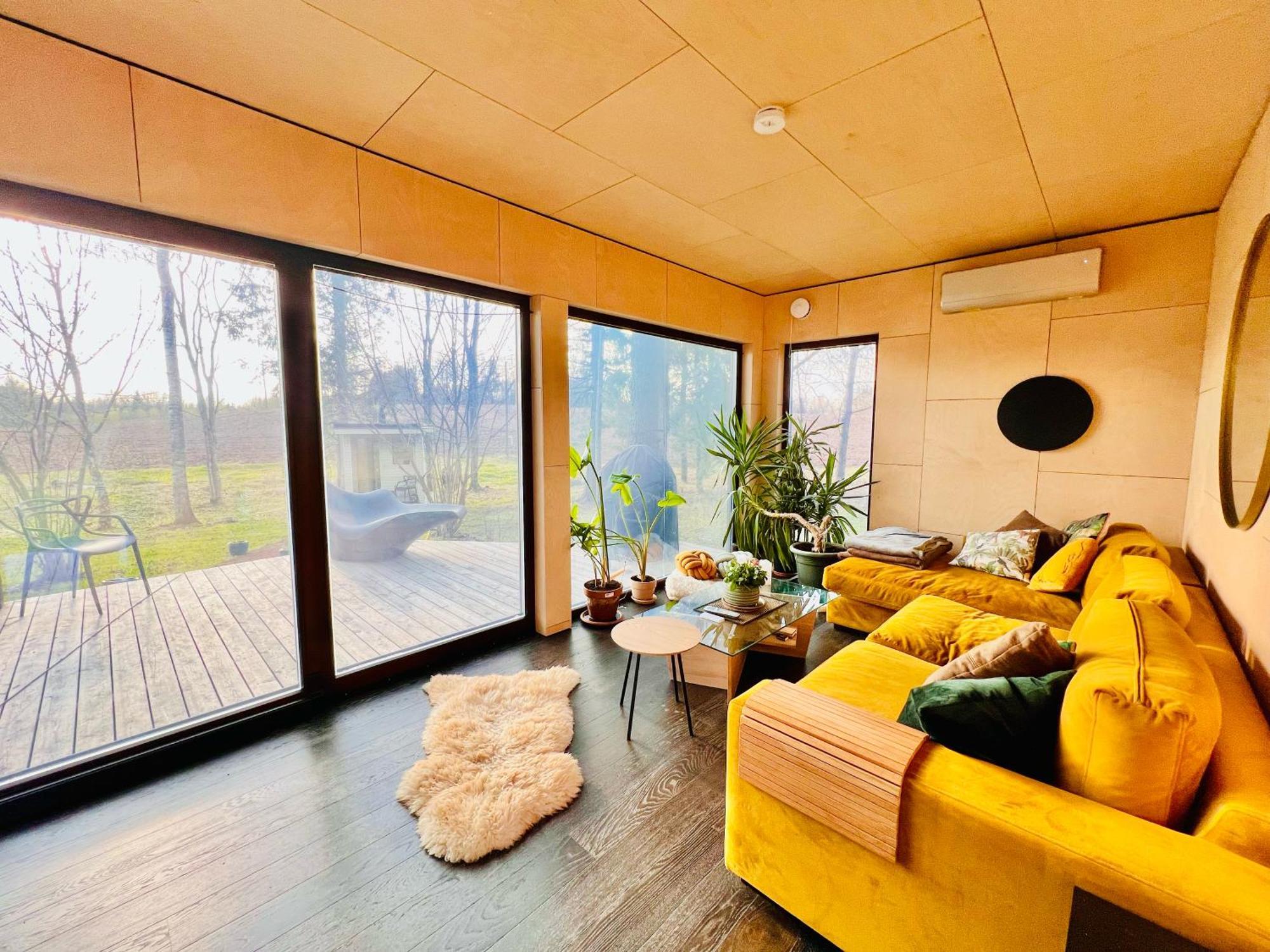 House And Sauna Where City Comforts Meet Nature Aiaste Exterior foto